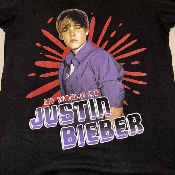 "Justin Bieber My World 2.0 Tour Vintage T-Shirt - Size Small" - Picture 2 of 4